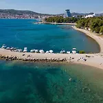 Ivan By The Sea Апартаменты *
