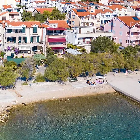 Ivan By The Sea Apartmán