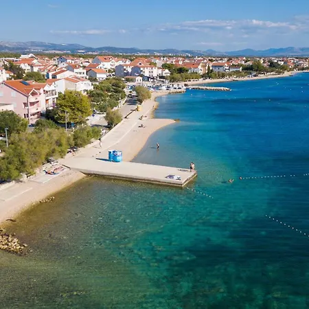 Ivan By The Sea Vodice