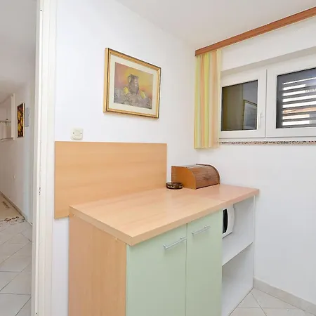 Ivan By The Sea Apartmán