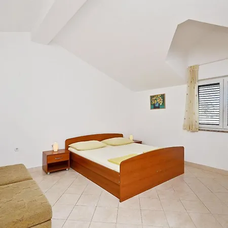 Ivan By The Sea Apartmán