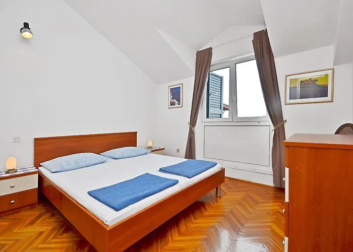 Ivan By The Sea Vodice