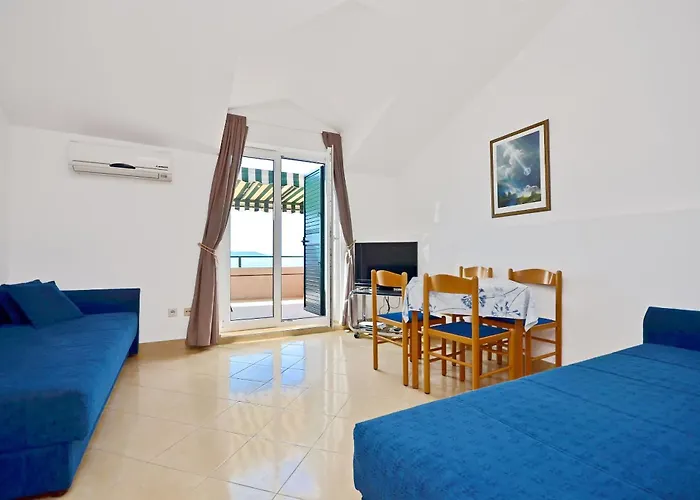 Apartment Ivan By The Sea Vodice