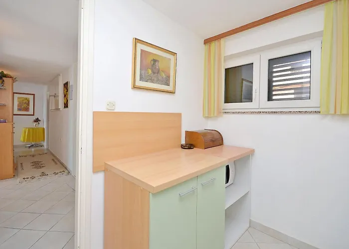 Ivan By The Sea Apartment