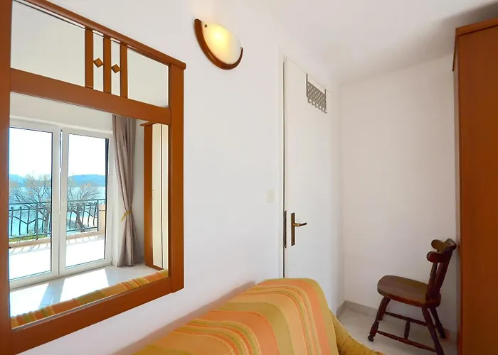 Ivan By The Sea Apartment *